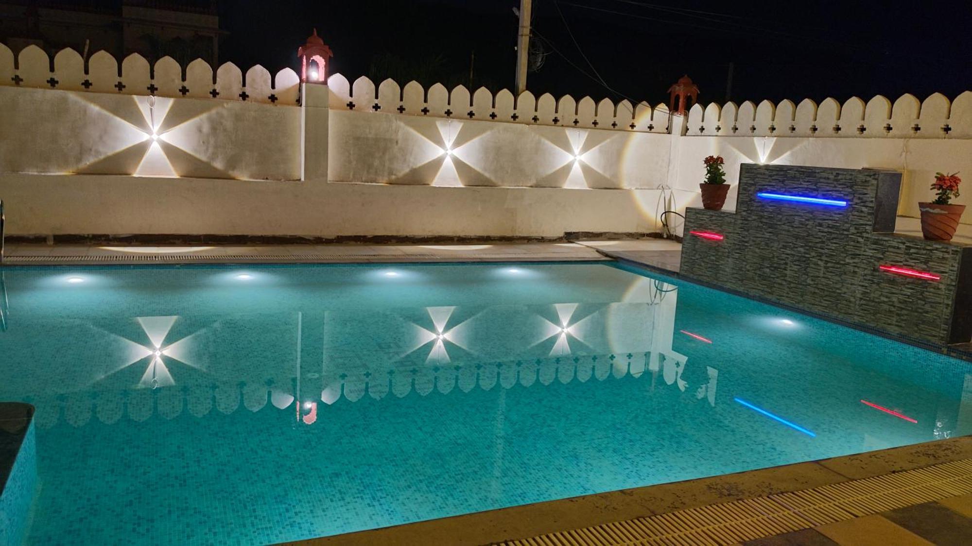Hotel Grand Vijay プシュカル エクステリア 写真