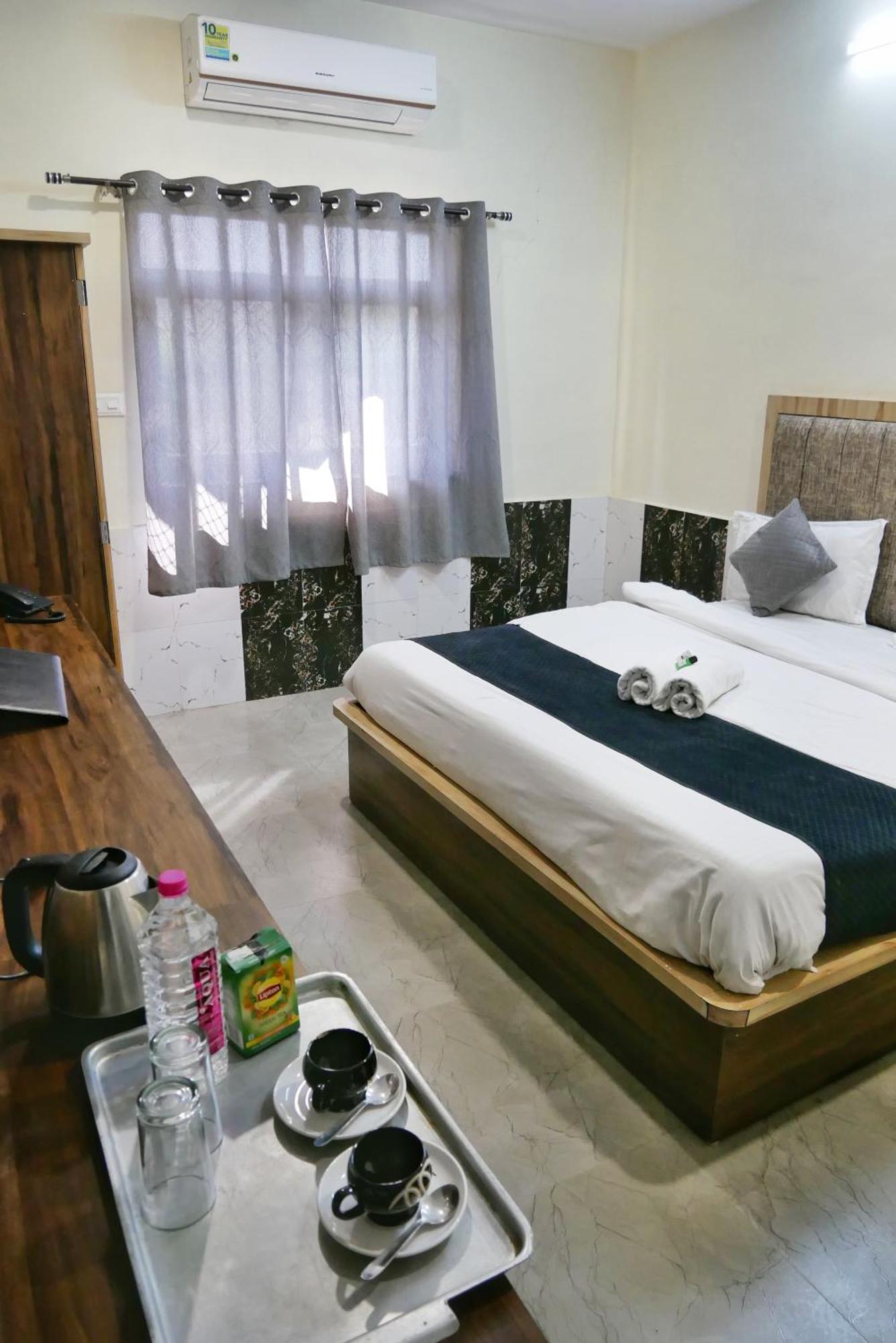 Hotel Grand Vijay プシュカル 部屋 写真