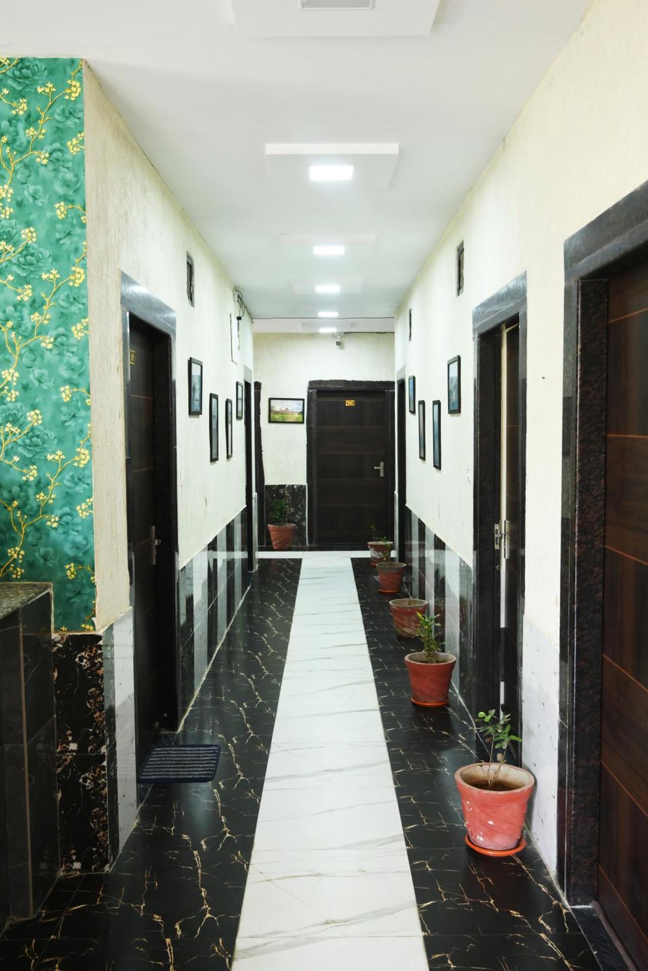 Hotel Grand Vijay プシュカル エクステリア 写真